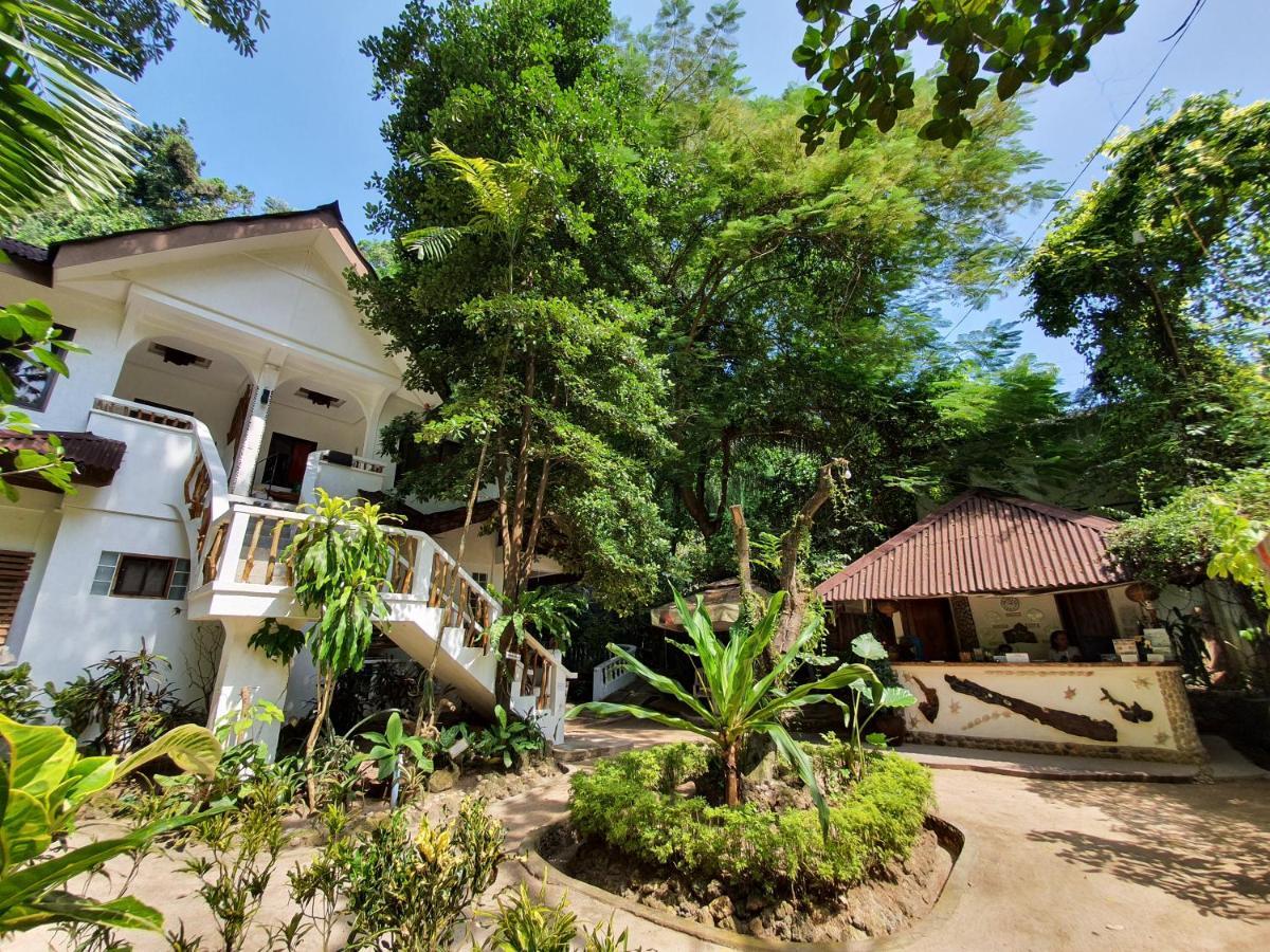 Cocoloco Beach Resort Manoc-Manoc Ngoại thất bức ảnh